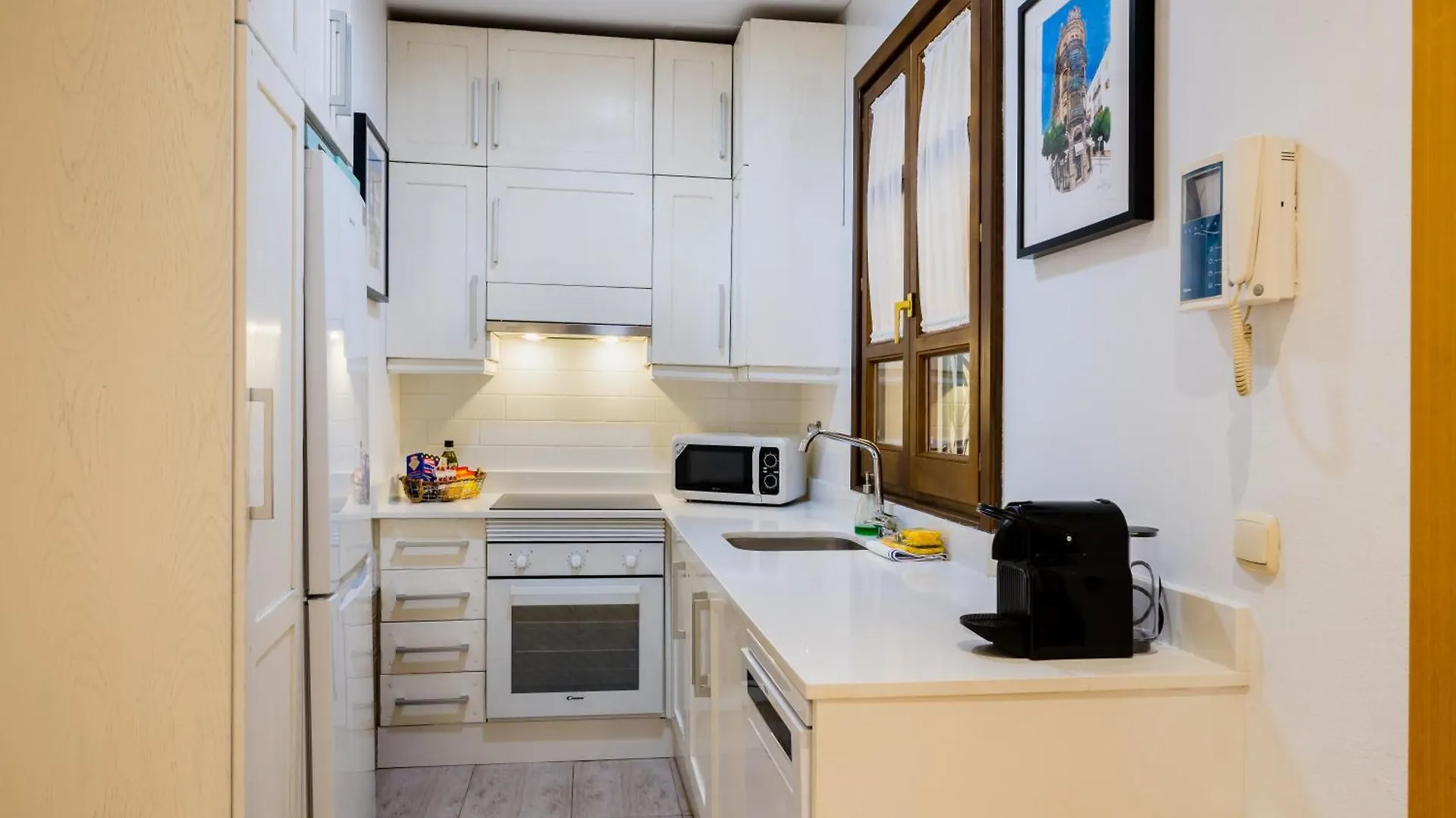 Beautiful And Cozy- 1Bd 1Bth- Arenal Center Apartment Seville Spain